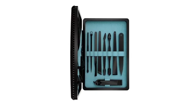 Utopia Care 15-Set Manicure Kit Nail Clippers for Men and Women, Manicure Set with Nail Kit, Pedicure Kit Grooming Kit with Luxurious Travel Case - Black